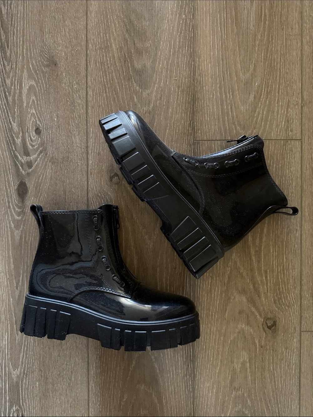 Glossy Black Platform Chelsea Boots - Women's
